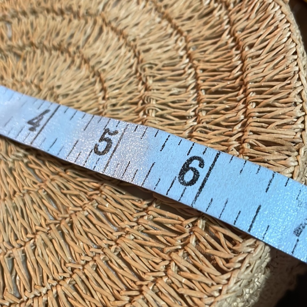 By Simon Made in Japan Cinch Top Woven Natural Fiber Basket - Picture 9 of 9